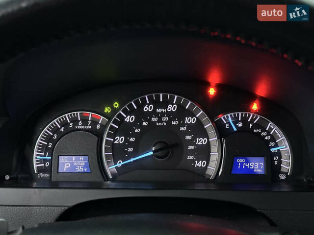 Білий Тойота Камрі, об'ємом двигуна 2.5 л та пробігом 180 тис. км за 11400 $, фото 27 на Automoto.ua