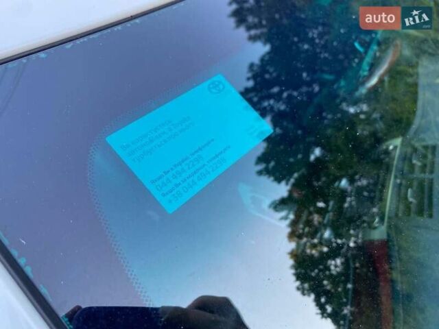 Білий Тойота Камрі, об'ємом двигуна 2.5 л та пробігом 147 тис. км за 15350 $, фото 49 на Automoto.ua