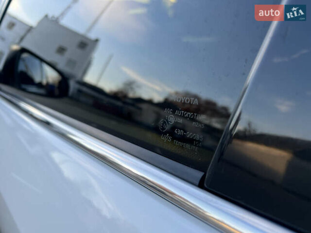 Тойота Камри 2012 в Козельщине на Automoto.ua Белый Тойота Камри, объемом двигателя 2.5 л и пробегом 182 тыс. км за 14000 $, фото 34 на Automoto.ua
