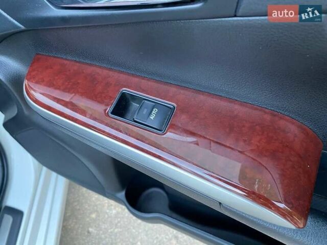 Білий Тойота Камрі, об'ємом двигуна 2.5 л та пробігом 147 тис. км за 15350 $, фото 42 на Automoto.ua
