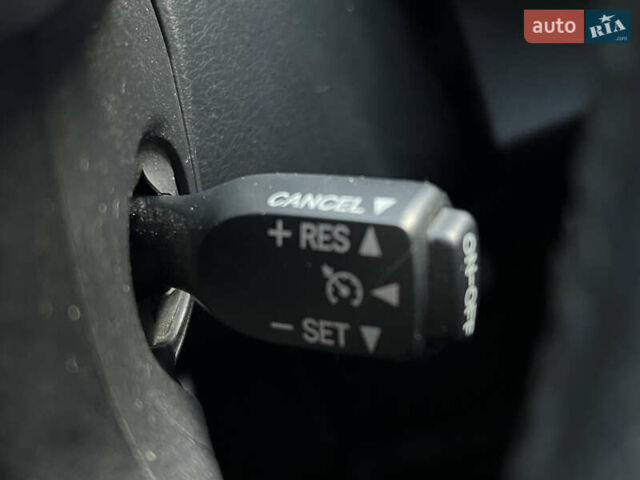 Тойота Камри 2012 в Козельщине на Automoto.ua Белый Тойота Камри, объемом двигателя 2.5 л и пробегом 182 тыс. км за 14000 $, фото 58 на Automoto.ua