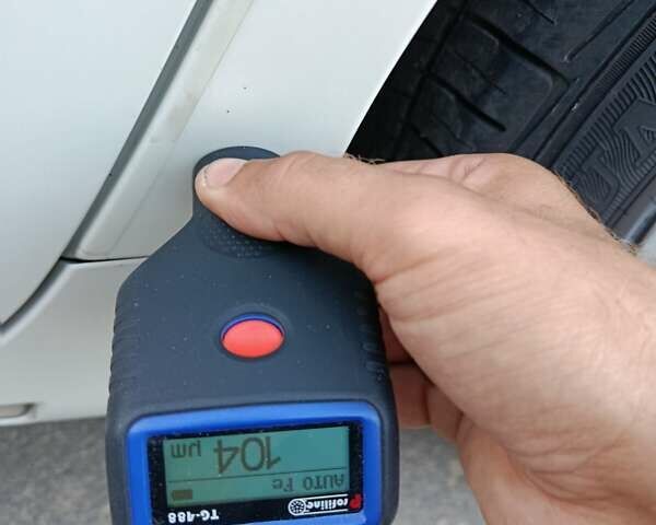 Белый Тойота Камри, объемом двигателя 2.5 л и пробегом 147 тыс. км за 15300 $, фото 115 на Automoto.ua