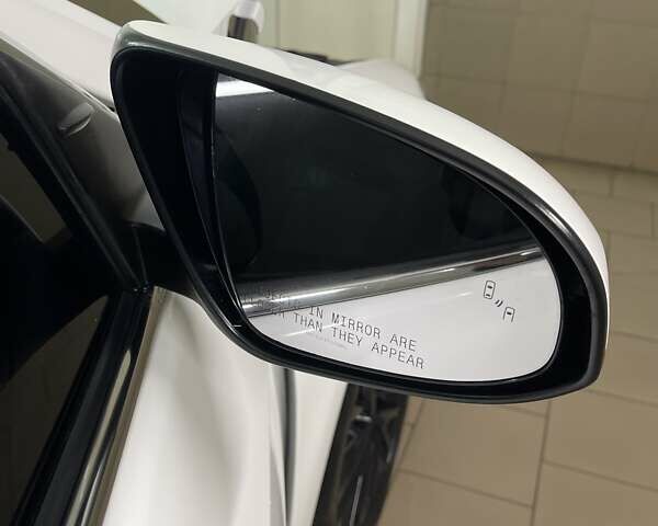 Белый Тойота Камри, объемом двигателя 3.46 л и пробегом 257 тыс. км за 13100 $, фото 20 на Automoto.ua