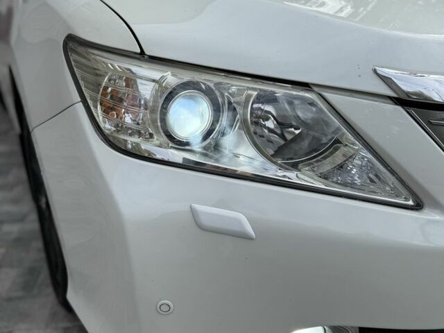 Білий Тойота Камрі, об'ємом двигуна 2.5 л та пробігом 185 тис. км за 14000 $, фото 22 на Automoto.ua