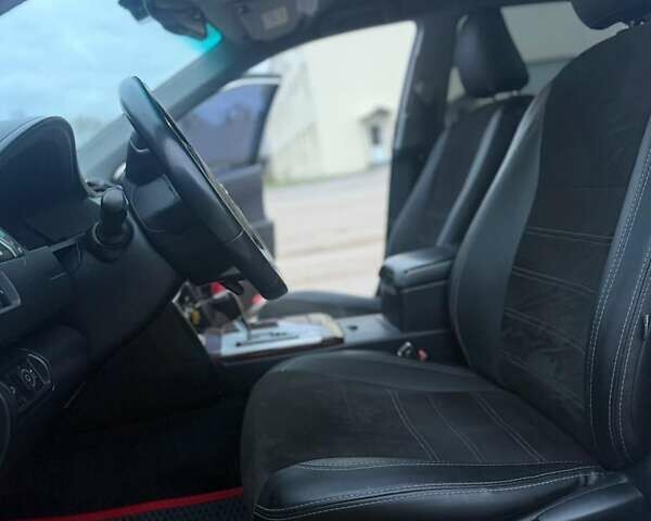 Тойота Камрі 2012 у Харкові на Automoto.ua Білий Тойота Камрі, об'ємом двигуна 2.49 л та пробігом 199 тис. км за 12600 $, фото 2 на Automoto.ua