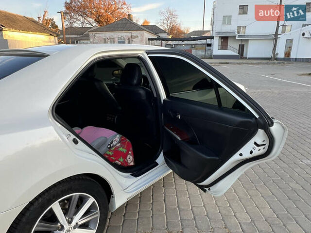 Тойота Камри 2012 в Козельщине на Automoto.ua Белый Тойота Камри, объемом двигателя 2.5 л и пробегом 182 тыс. км за 14000 $, фото 78 на Automoto.ua