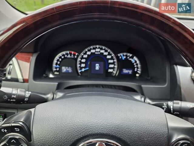 Белый Тойота Камри, объемом двигателя 2.49 л и пробегом 158 тыс. км за 13999 $, фото 19 на Automoto.ua