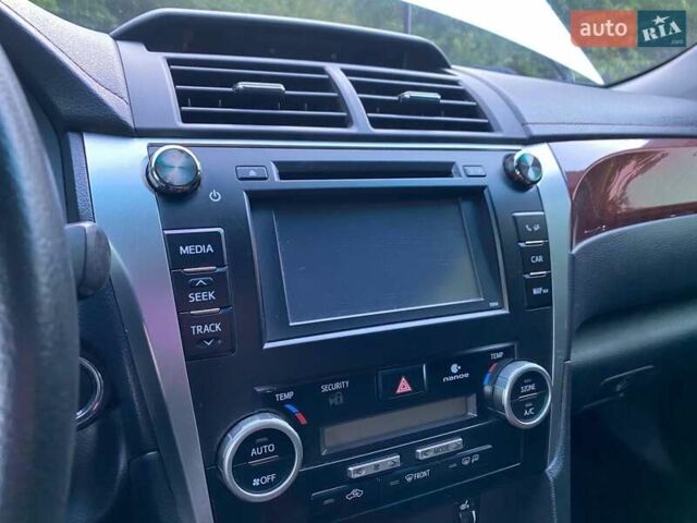 Білий Тойота Камрі, об'ємом двигуна 2.5 л та пробігом 147 тис. км за 15350 $, фото 100 на Automoto.ua