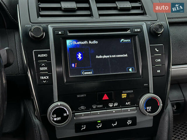 Білий Тойота Камрі, об'ємом двигуна 2.5 л та пробігом 180 тис. км за 11400 $, фото 30 на Automoto.ua