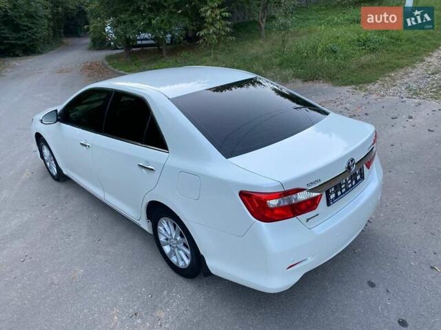 Білий Тойота Камрі, об'ємом двигуна 2.5 л та пробігом 147 тис. км за 15350 $, фото 15 на Automoto.ua