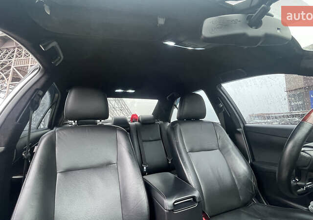 Белый Тойота Камри, объемом двигателя 2.5 л и пробегом 205 тыс. км за 14500 $, фото 10 на Automoto.ua