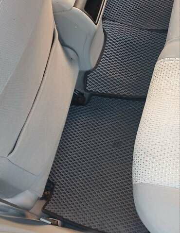 Білий Тойота Камрі, об'ємом двигуна 2.49 л та пробігом 258 тис. км за 9800 $, фото 6 на Automoto.ua