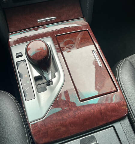 Белый Тойота Камри, объемом двигателя 2.5 л и пробегом 212 тыс. км за 14800 $, фото 11 на Automoto.ua