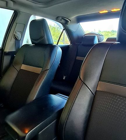 Білий Тойота Камрі, об'ємом двигуна 2.5 л та пробігом 107 тис. км за 12500 $, фото 7 на Automoto.ua