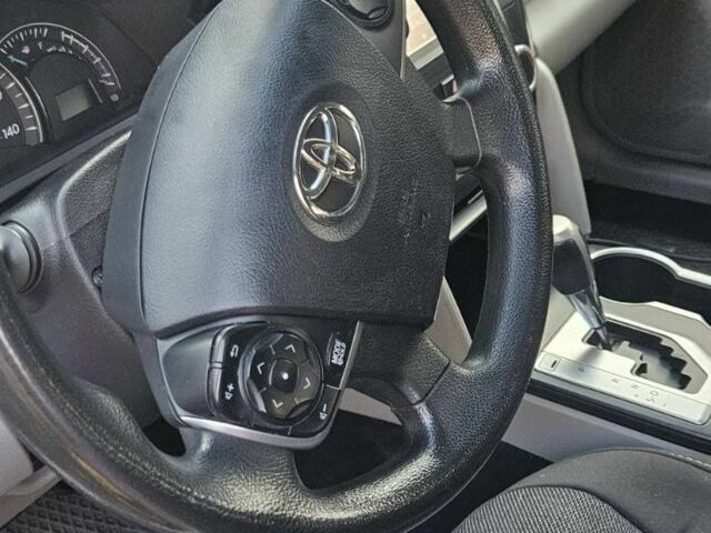 Тойота Камрі 2013 у Запоріжжя на Automoto.ua Білий Тойота Камрі, об'ємом двигуна 2.5 л та пробігом 190 тис. км за 10500 $, фото 6 на Automoto.ua