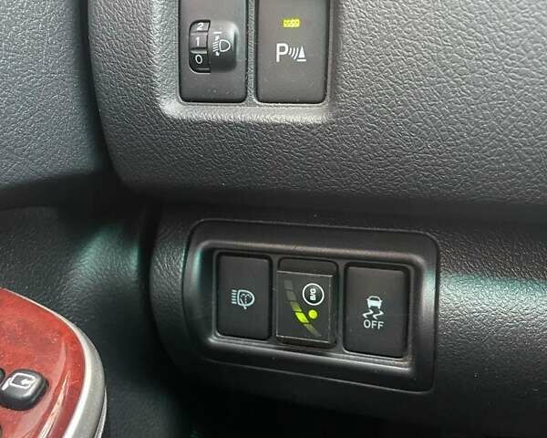 Белый Тойота Камри, объемом двигателя 2.49 л и пробегом 230 тыс. км за 12000 $, фото 12 на Automoto.ua