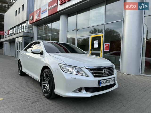 Білий Тойота Камрі, об'ємом двигуна 2.49 л та пробігом 315 тис. км за 12999 $, фото 24 на Automoto.ua