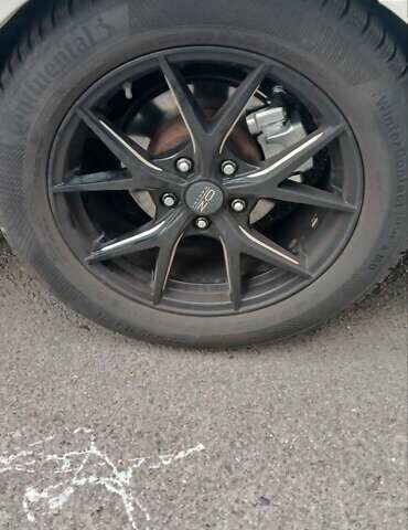 Білий Тойота Камрі, об'ємом двигуна 2.49 л та пробігом 258 тис. км за 9800 $, фото 11 на Automoto.ua