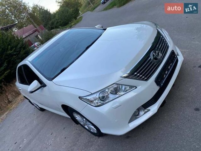 Белый Тойота Камри, объемом двигателя 2.5 л и пробегом 147 тыс. км за 15250 $, фото 28 на Automoto.ua