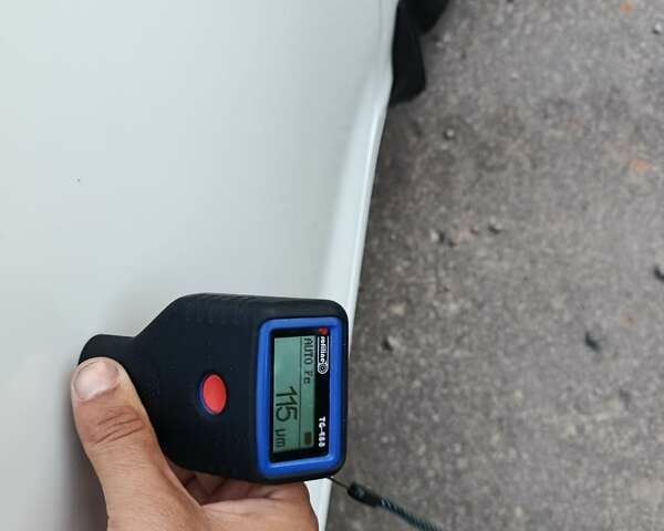 Белый Тойота Камри, объемом двигателя 2.5 л и пробегом 147 тыс. км за 15250 $, фото 134 на Automoto.ua