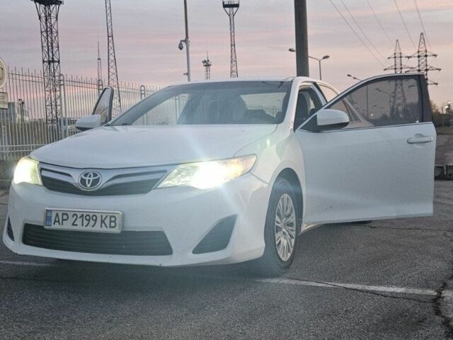 Тойота Камрі 2013 у Запоріжжя на Automoto.ua Білий Тойота Камрі, об'ємом двигуна 2.5 л та пробігом 190 тис. км за 10500 $, фото 23 на Automoto.ua