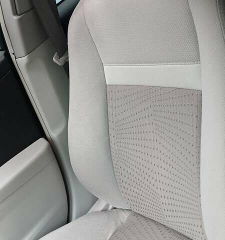 Білий Тойота Камрі, об'ємом двигуна 2.49 л та пробігом 258 тис. км за 9800 $, фото 5 на Automoto.ua