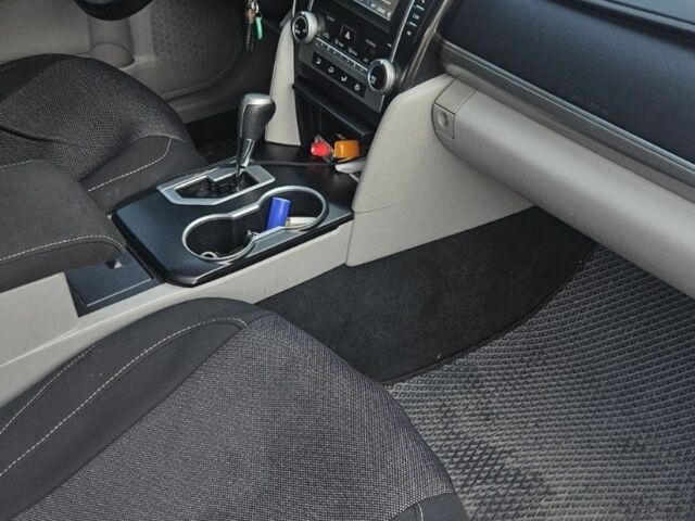 Тойота Камрі 2013 у Запоріжжя на Automoto.ua Білий Тойота Камрі, об'ємом двигуна 2.5 л та пробігом 190 тис. км за 10500 $, фото 4 на Automoto.ua