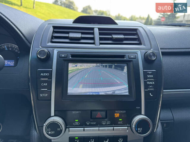 Білий Тойота Камрі, об'ємом двигуна 2.5 л та пробігом 247 тис. км за 10650 $, фото 36 на Automoto.ua