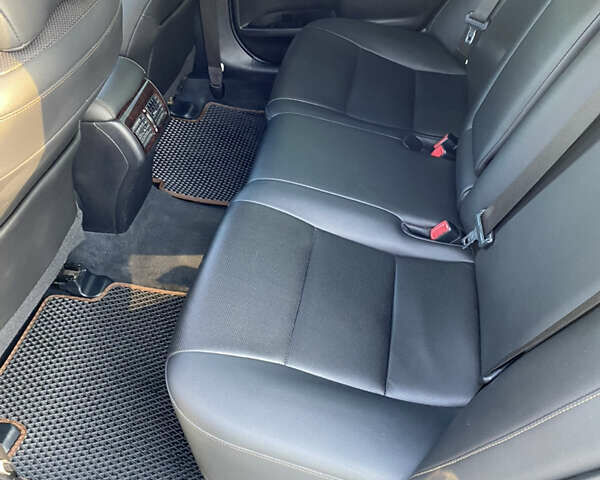 Тойота Камри 2014 в Полтаве на Automoto.ua Белый Тойота Камри, объемом двигателя 2.49 л и пробегом 203 тыс. км за 15800 $, фото 16 на Automoto.ua