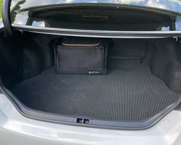 Білий Тойота Камрі, об'ємом двигуна 2.49 л та пробігом 152 тис. км за 17500 $, фото 2 на Automoto.ua