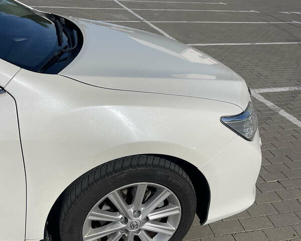 Білий Тойота Камрі, об'ємом двигуна 2.5 л та пробігом 198 тис. км за 14500 $, фото 9 на Automoto.ua