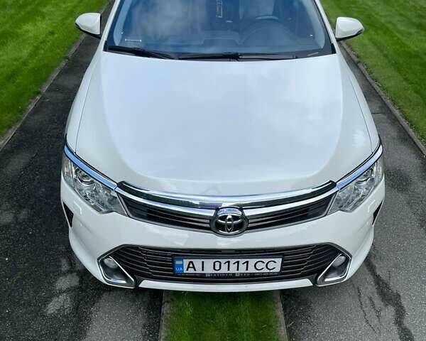 Білий Тойота Камрі, об'ємом двигуна 2.49 л та пробігом 152 тис. км за 17500 $, фото 8 на Automoto.ua
