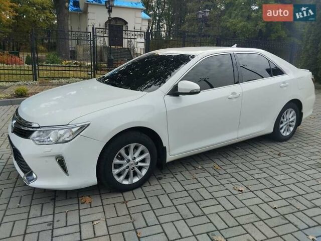 Білий Тойота Камрі, об'ємом двигуна 2.5 л та пробігом 175 тис. км за 13999 $, фото 4 на Automoto.ua