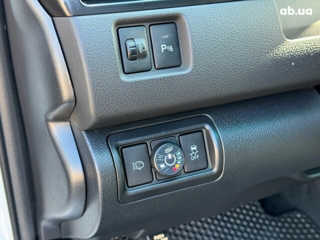 Белый Тойота Камри, объемом двигателя 2.5 л и пробегом 100 тыс. км за 17290 $, фото 20 на Automoto.ua