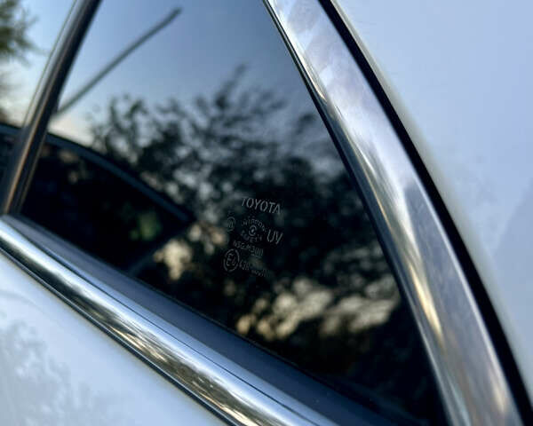 Тойота Камри 2015 в Кропивницком (Кировограде) на Automoto.ua Белый Тойота Камри, объемом двигателя 2.49 л и пробегом 230 тыс. км за 14800 $, фото 16 на Automoto.ua