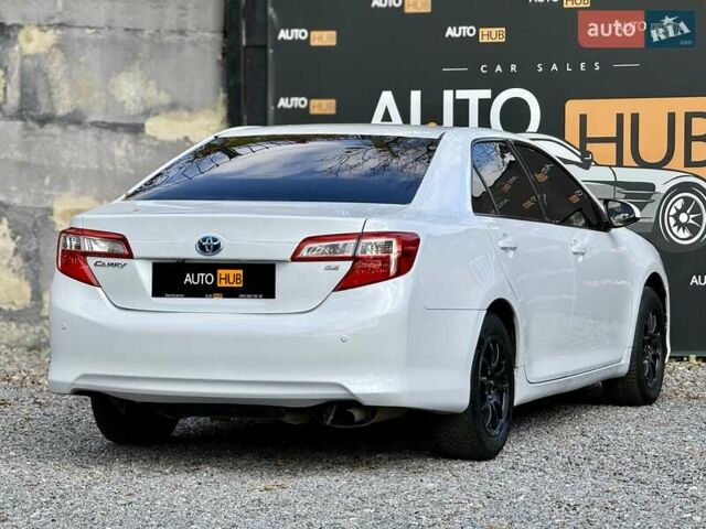Тойота Камри 2015 в Харькове на Automoto.ua Белый Тойота Камри, объемом двигателя 2.49 л и пробегом 116 тыс. км за 10500 $, фото 6 на Automoto.ua