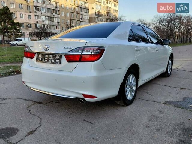 Белый Тойота Камри, объемом двигателя 2.5 л и пробегом 137 тыс. км за 16800 $, фото 9 на Automoto.ua