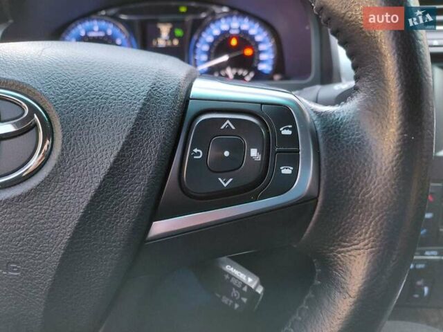 Белый Тойота Камри, объемом двигателя 2.5 л и пробегом 137 тыс. км за 16800 $, фото 22 на Automoto.ua