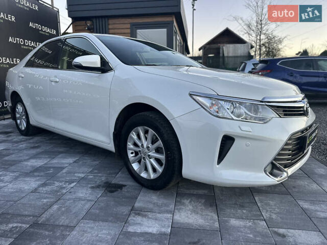 Белый Тойота Камри, объемом двигателя 2.49 л и пробегом 79 тыс. км за 17500 $, фото 11 на Automoto.ua