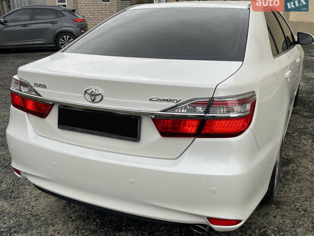 Білий Тойота Камрі, об'ємом двигуна 2.49 л та пробігом 240 тис. км за 15333 $, фото 9 на Automoto.ua