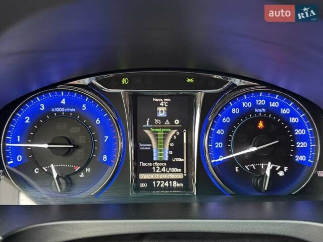 Белый Тойота Камри, объемом двигателя 2.49 л и пробегом 172 тыс. км за 17900 $, фото 34 на Automoto.ua