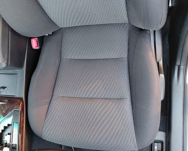 Белый Тойота Камри, объемом двигателя 2.5 л и пробегом 137 тыс. км за 16800 $, фото 18 на Automoto.ua