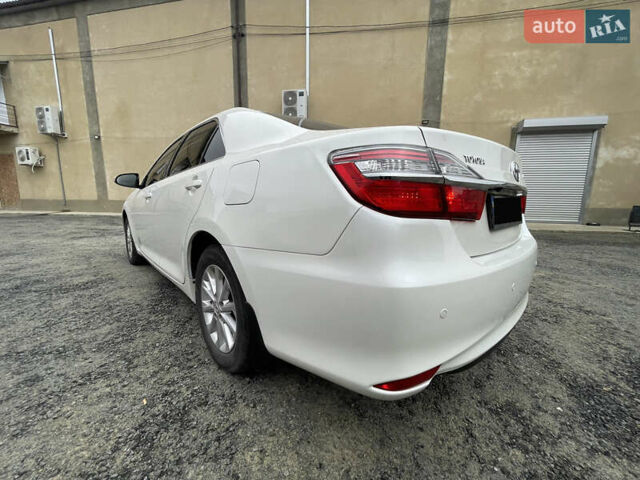 Білий Тойота Камрі, об'ємом двигуна 2.49 л та пробігом 240 тис. км за 15333 $, фото 14 на Automoto.ua