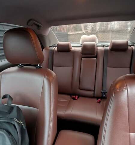 Белый Тойота Камри, объемом двигателя 2.49 л и пробегом 172 тыс. км за 9300 $, фото 10 на Automoto.ua