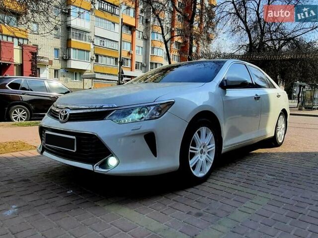 Белый Тойота Камри, объемом двигателя 2.5 л и пробегом 160 тыс. км за 19500 $, фото 27 на Automoto.ua