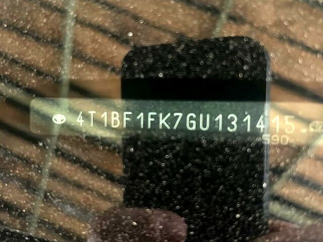 Белый Тойота Камри, объемом двигателя 2.5 л и пробегом 220 тыс. км за 12300 $, фото 9 на Automoto.ua