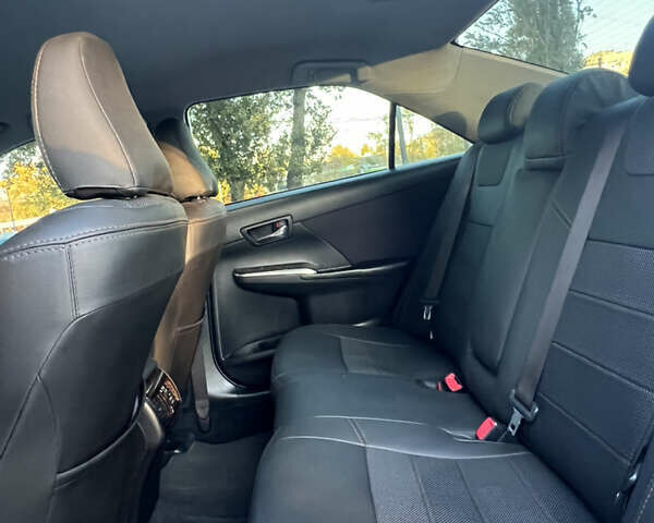 Тойота Камри 2015 в Кропивницком (Кировограде) на Automoto.ua Белый Тойота Камри, объемом двигателя 2.49 л и пробегом 230 тыс. км за 14800 $, фото 33 на Automoto.ua