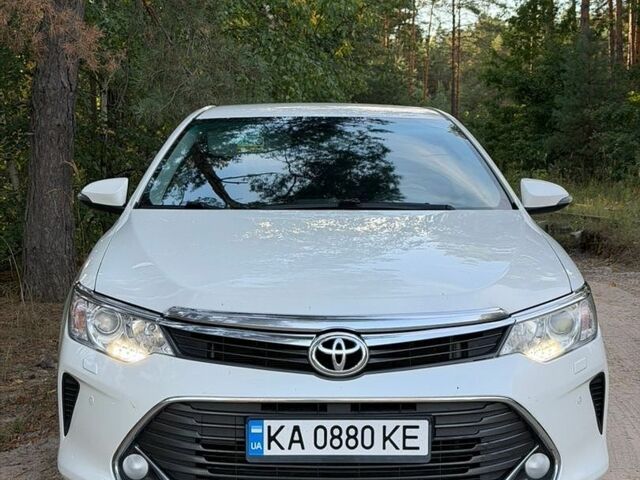 Белый Тойота Камри, объемом двигателя 2.49 л и пробегом 273 тыс. км за 12299 $, фото 10 на Automoto.ua