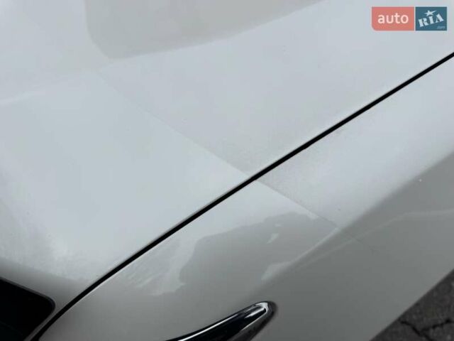 Белый Тойота Камри, объемом двигателя 2.49 л и пробегом 172 тыс. км за 17900 $, фото 12 на Automoto.ua