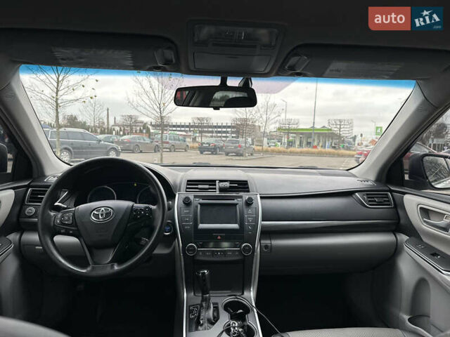 Білий Тойота Камрі, об'ємом двигуна 2.49 л та пробігом 241 тис. км за 13600 $, фото 12 на Automoto.ua